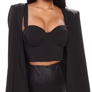 Fashion Nova NWT Sophisticated Gal Cape Top Black